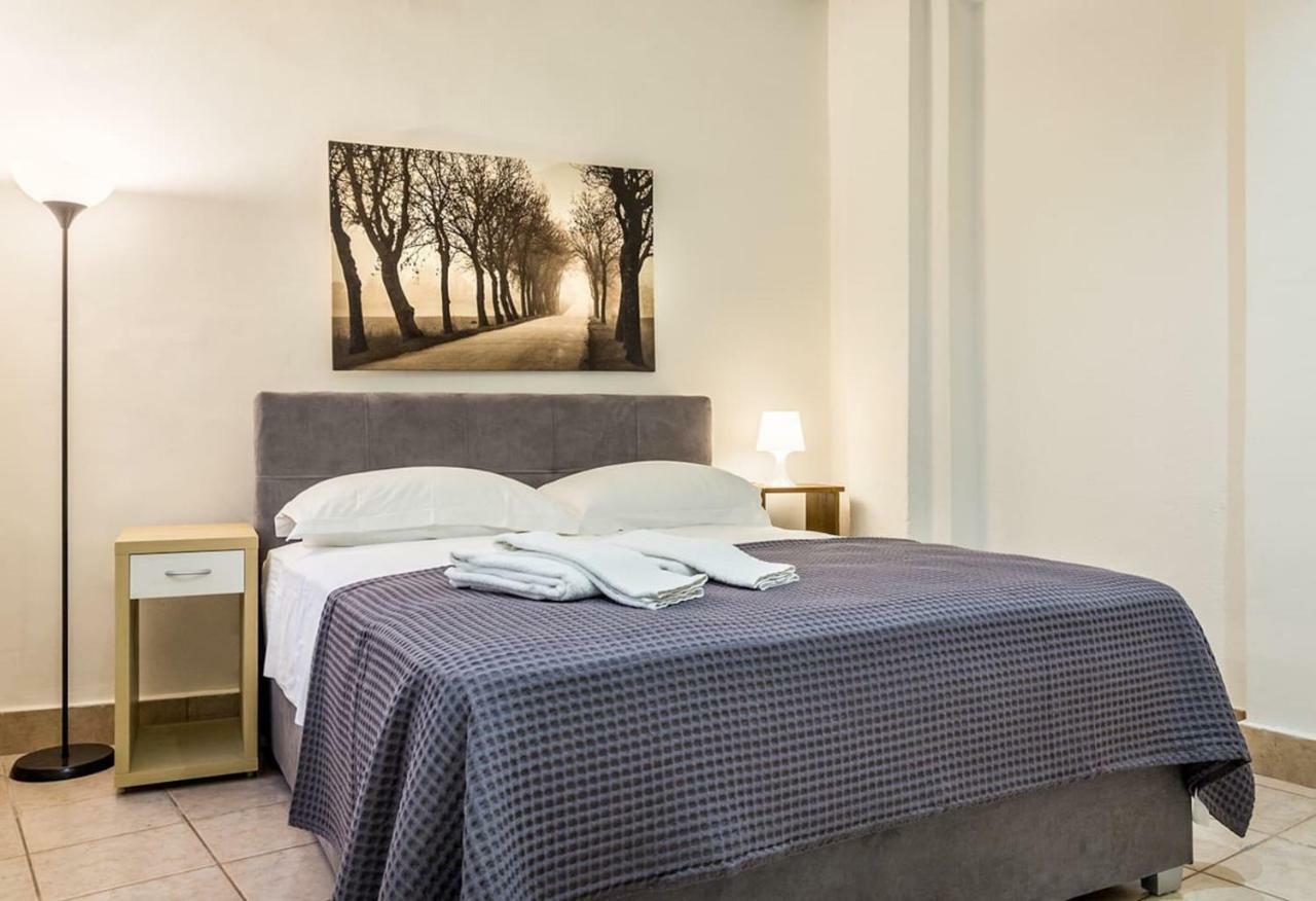 Renovated Loft At The Center Of Monastiraki Atenas Exterior foto